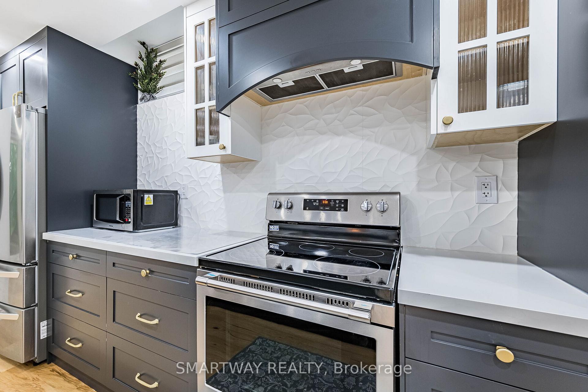 Photo 38 of 4522 Badminton Drive, Mississauga, Central Erin Mills — HOMEH