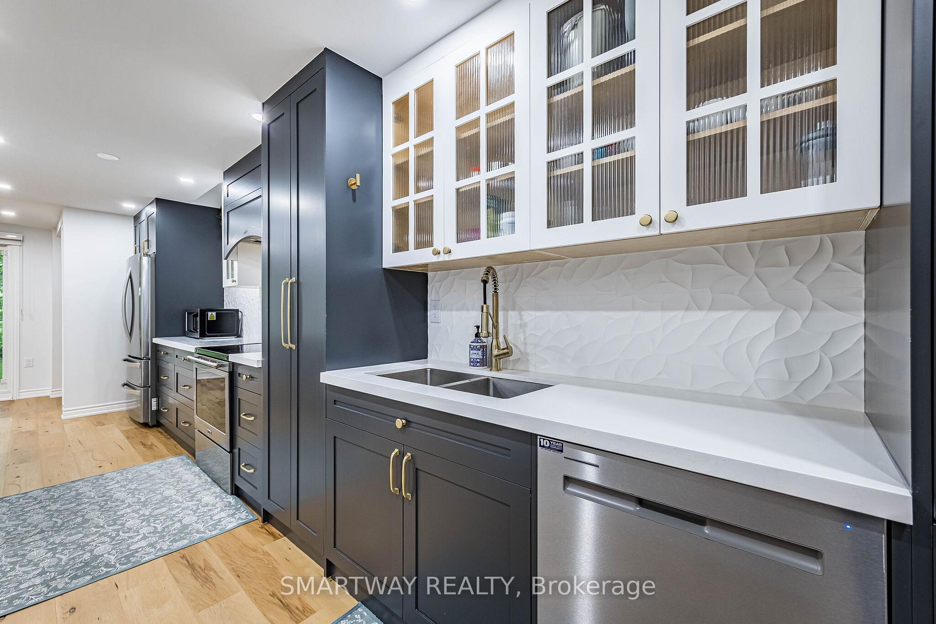 Photo 45 of 4522 Badminton Drive, Mississauga, Central Erin Mills — HOMEH