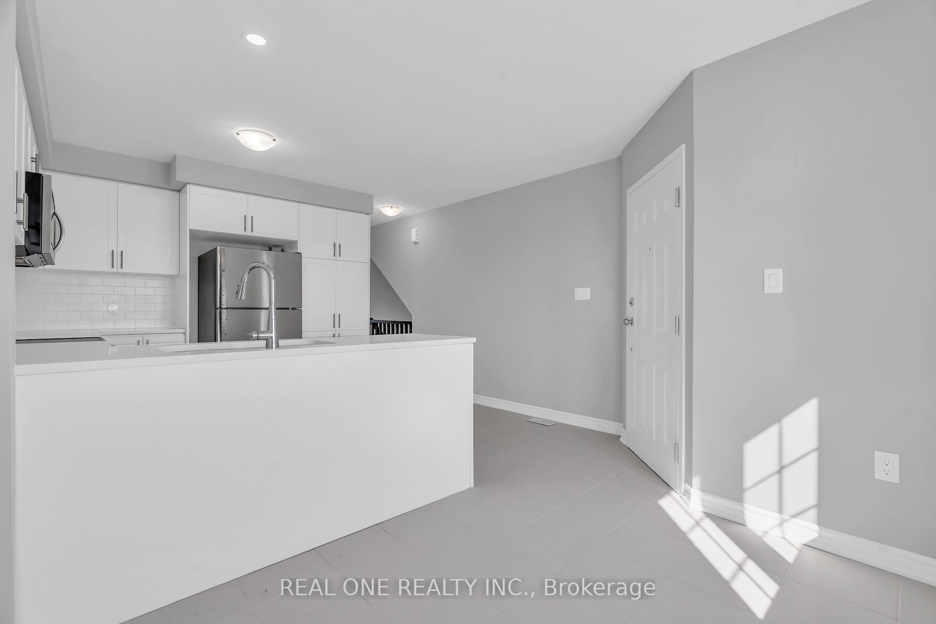 Photo 7 of Unit 30A, 85 Mullin Drive, Guelph, Victoria North — HOMEH