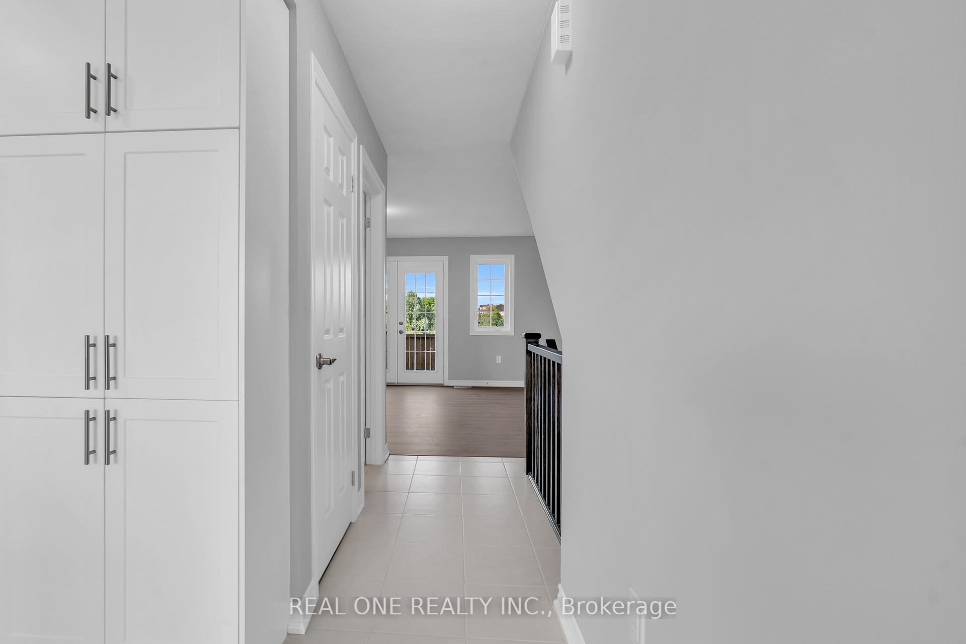 Photo 11 of Unit 30A, 85 Mullin Drive, Guelph, Victoria North — HOMEH