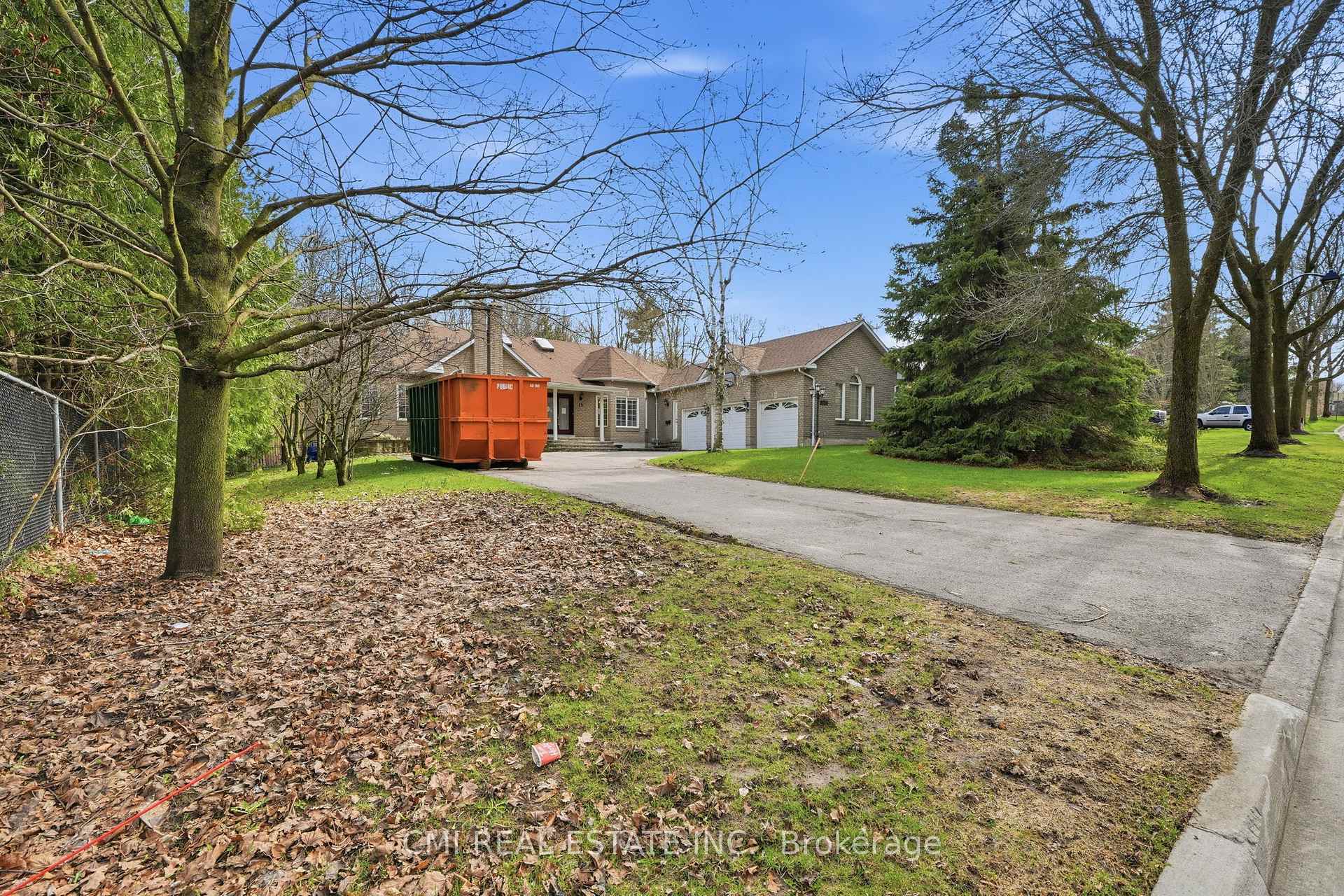 Photo 3 of 15 Treegrove Circle, Aurora, Hills of St Andrew — HOMEH