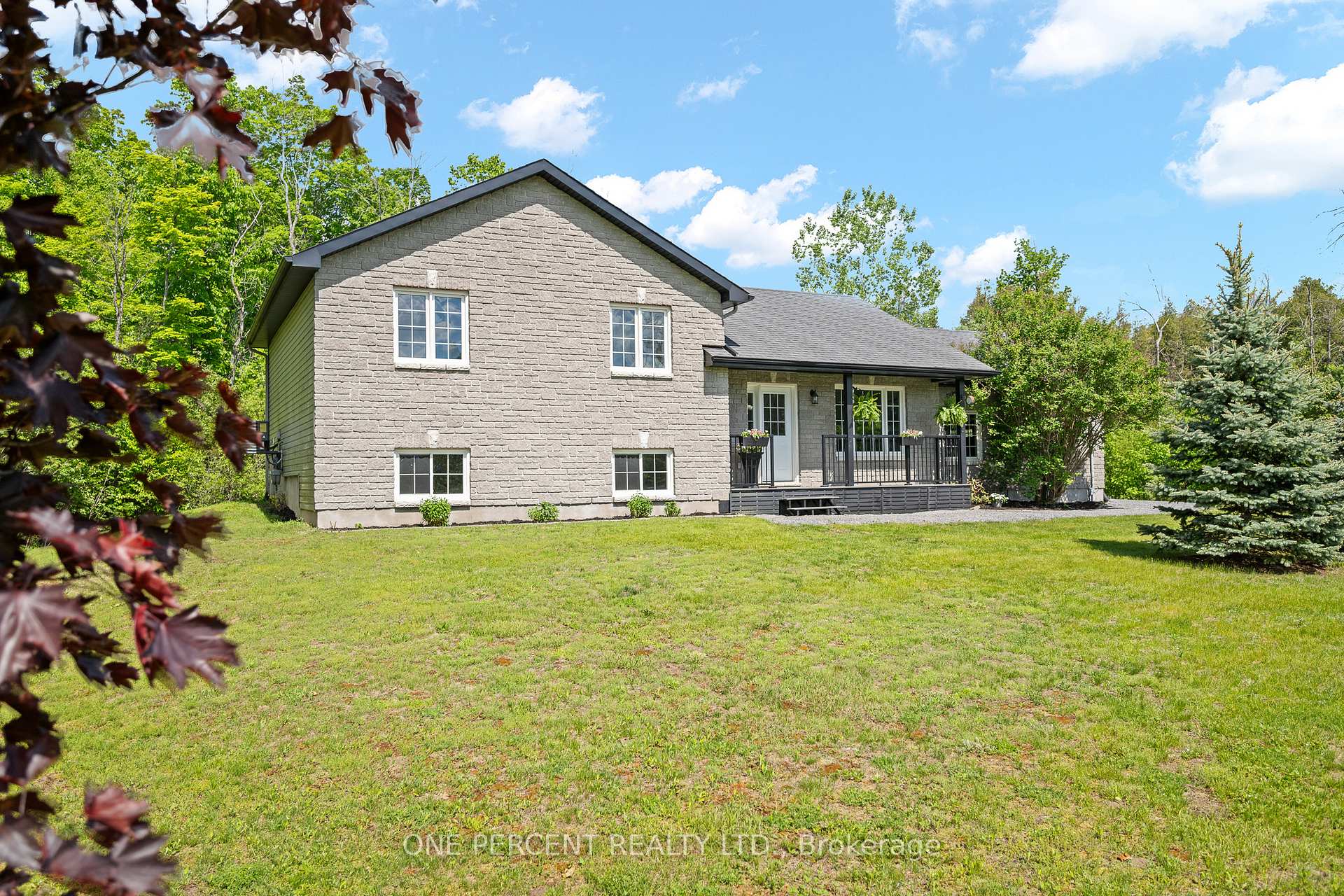 Photo of 42 Stonewalk Drive