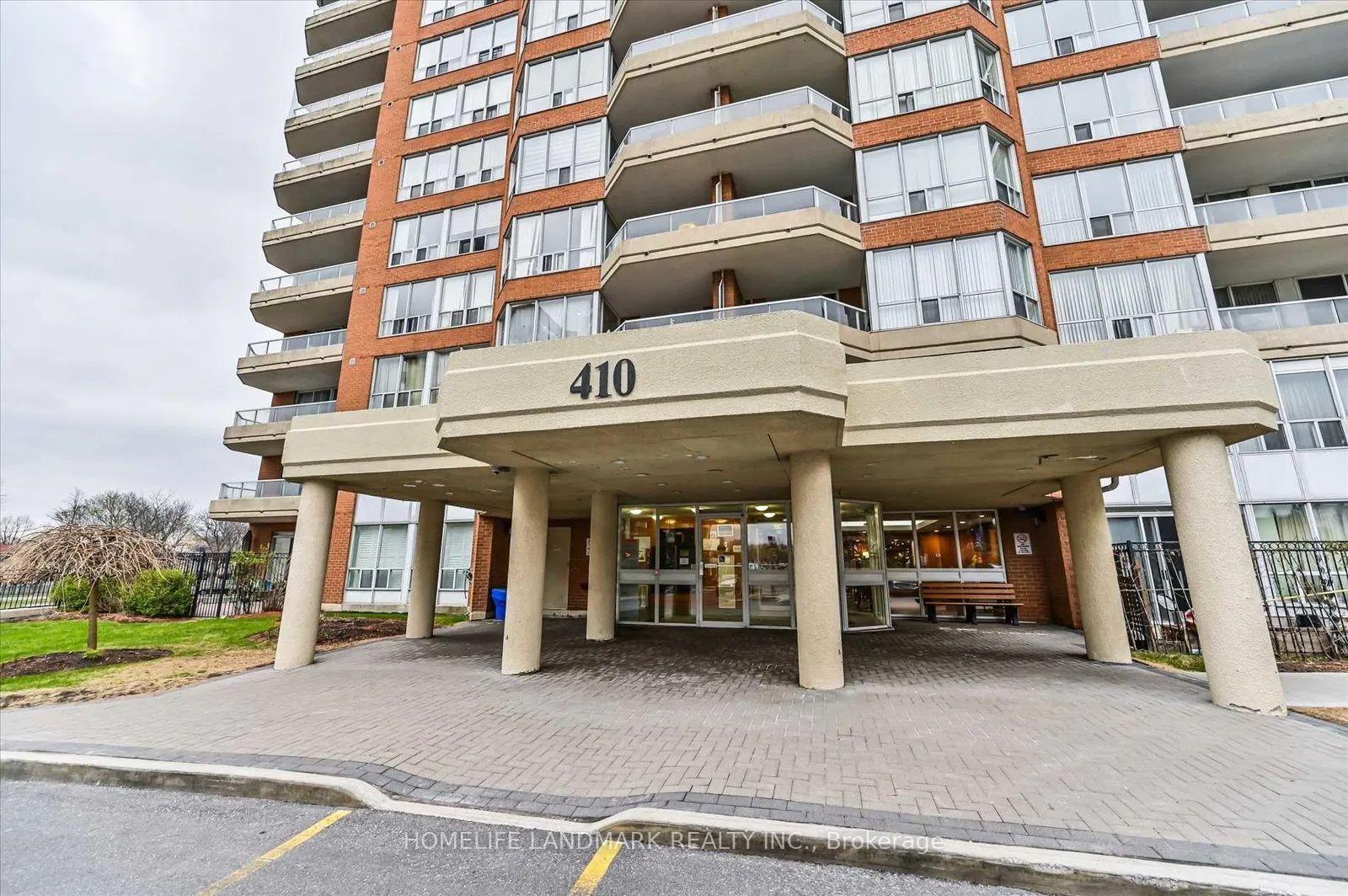 Front of Unit 1811, 410 Mclevin Avenue
