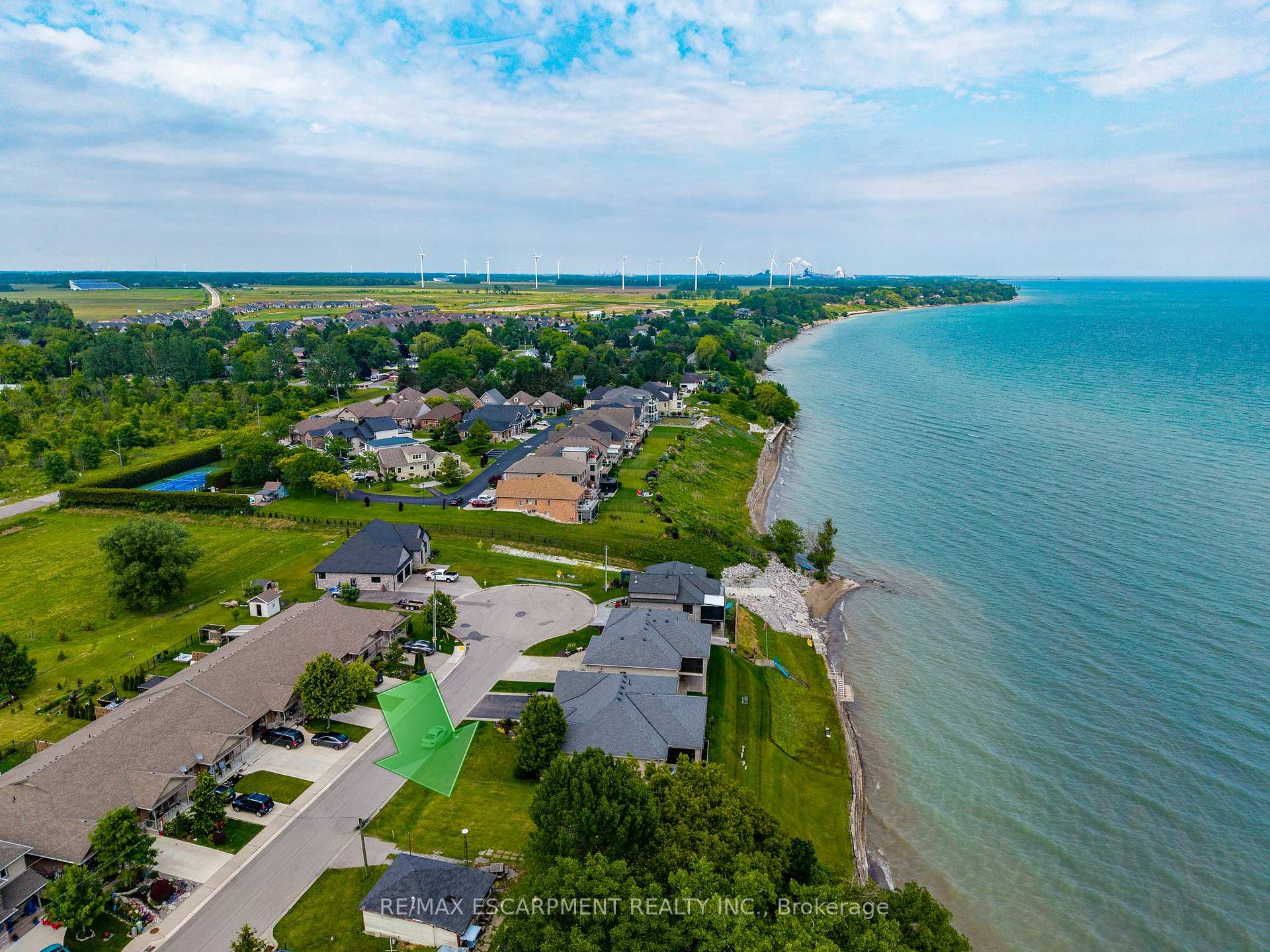 Photo 2 of 138 Brown Street, Norfolk, Port Dover — HOMEH
