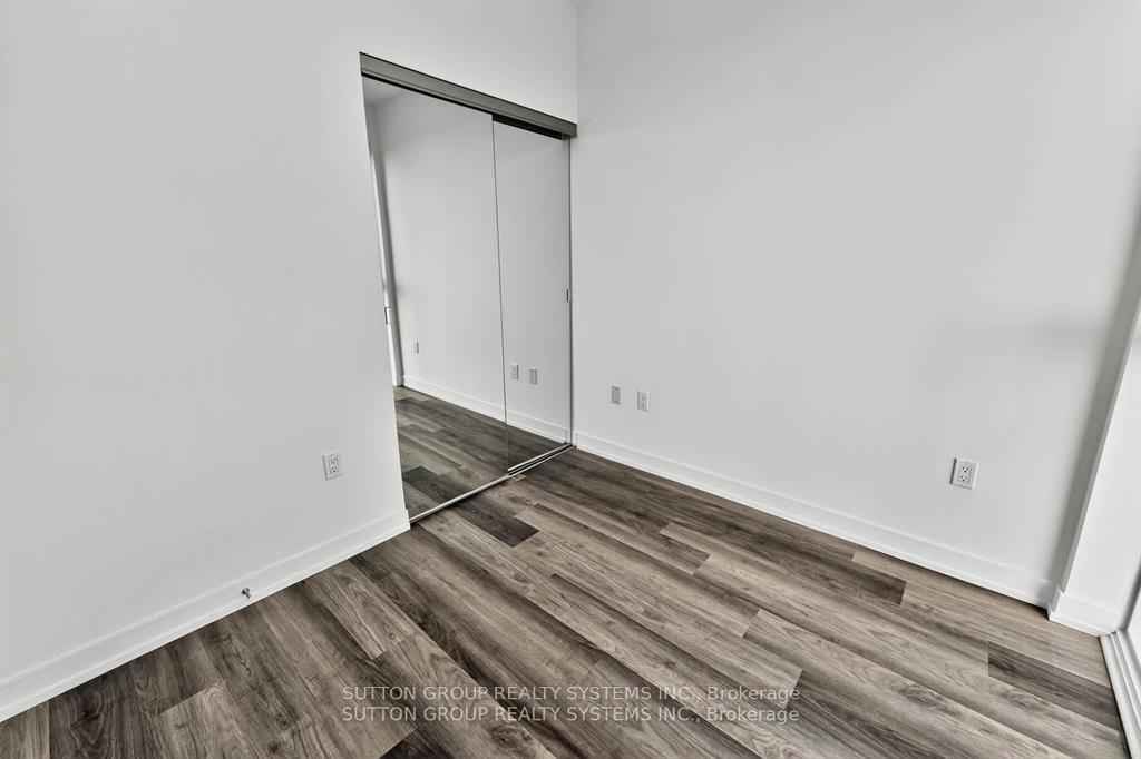 Photo 16 of Unit 402, 6 Chartwell Road, Etobicoke, Stonegate-Queensway — HOMEH