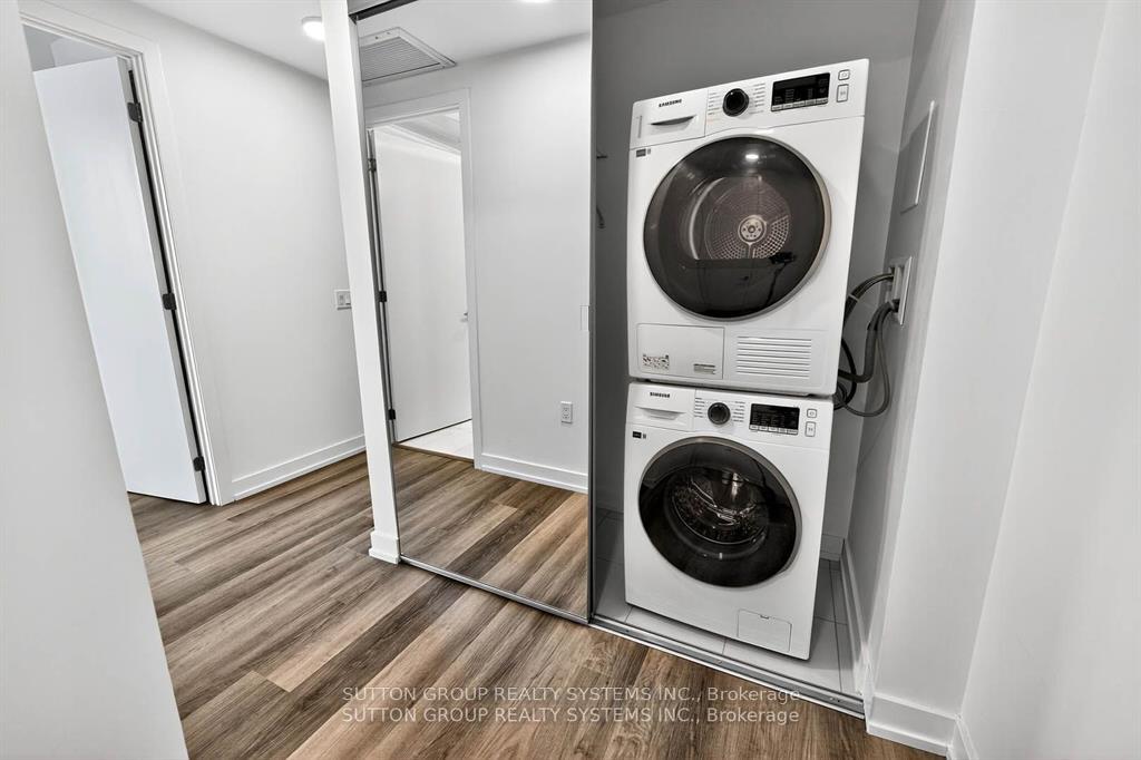 Photo 20 of Unit 402, 6 Chartwell Road, Etobicoke, Stonegate-Queensway — HOMEH
