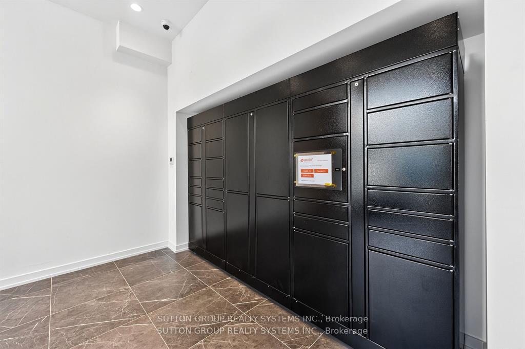 Photo 27 of Unit 402, 6 Chartwell Road, Etobicoke, Stonegate-Queensway — HOMEH