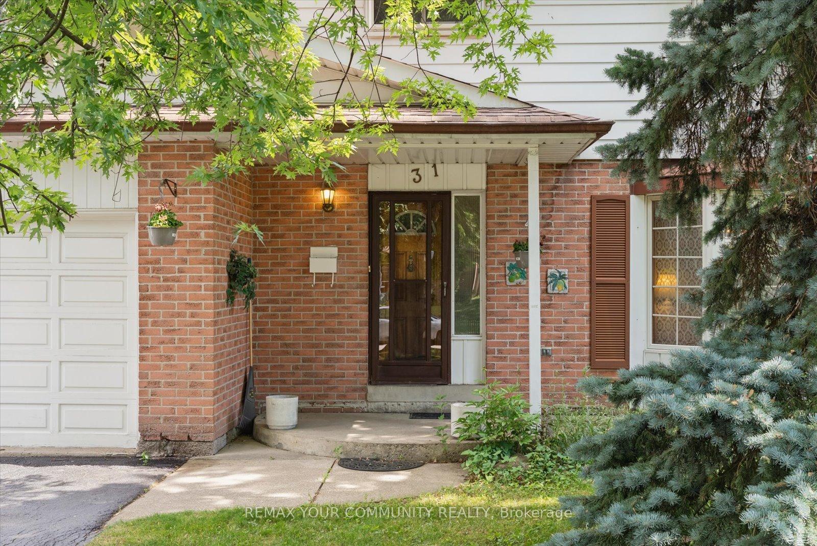 Photo 2 of 31 Deloraine Drive, Brampton, Southgate — HOMEH
