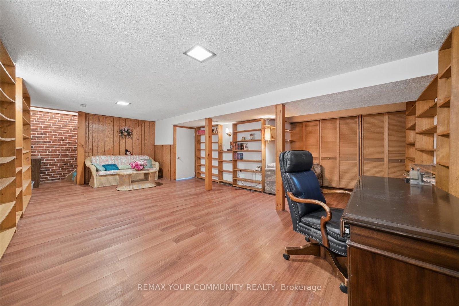 Photo 25 of 31 Deloraine Drive, Brampton, Southgate — HOMEH