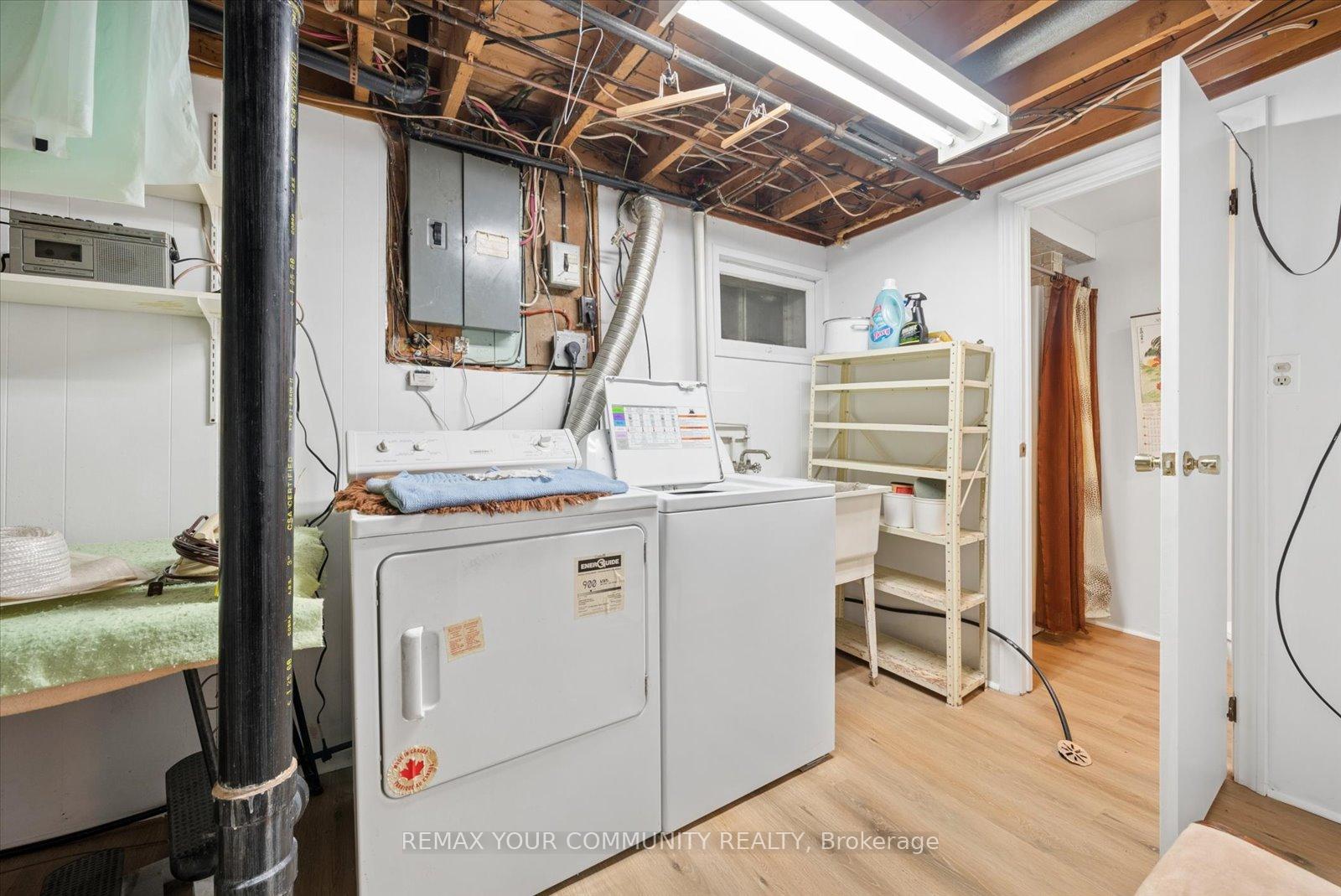 Photo 28 of 31 Deloraine Drive, Brampton, Southgate — HOMEH