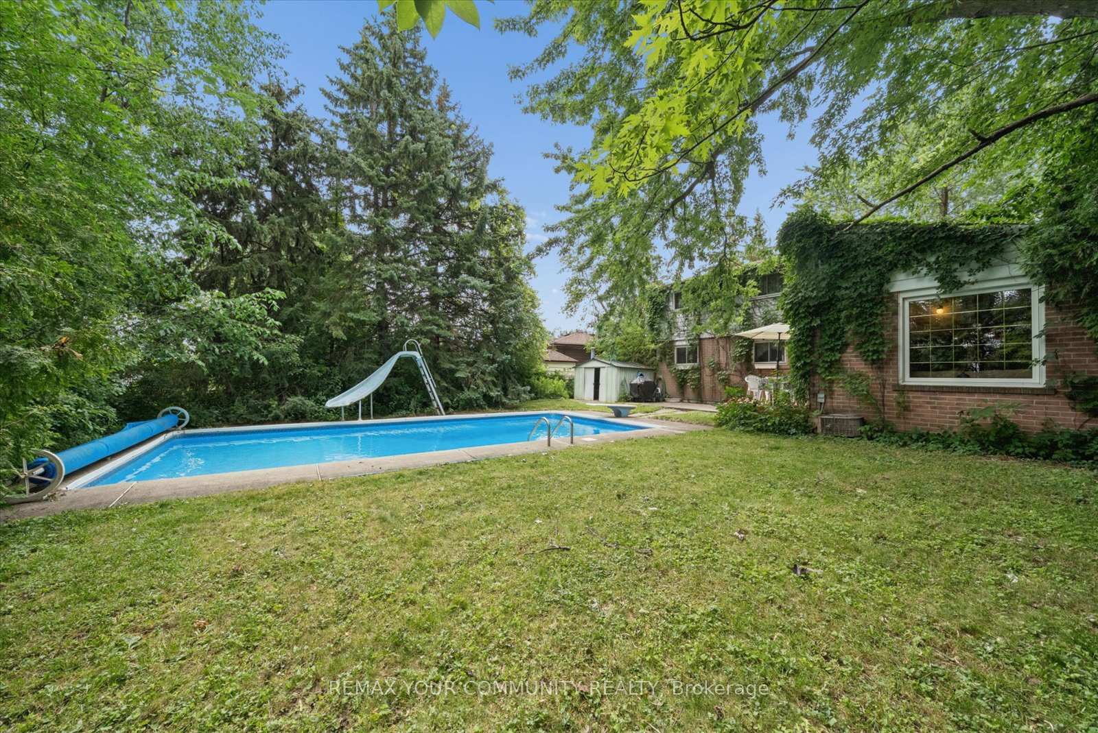 Photo 32 of 31 Deloraine Drive, Brampton, Southgate — HOMEH
