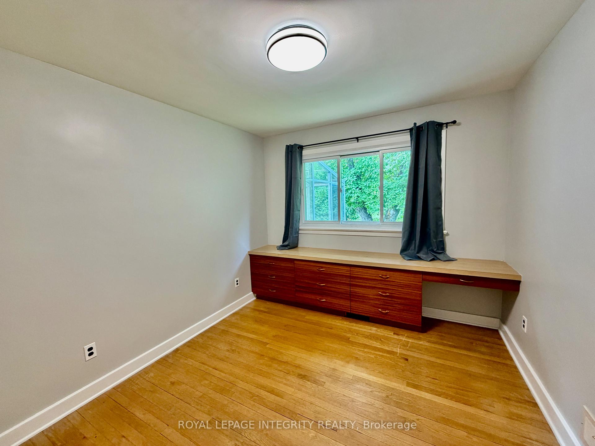 Photo 9 of 1107 Falaise Road, Ottawa, Borden Farm/Stewart Farm/Carleton Heights/Parkwood Hills — HOMEH