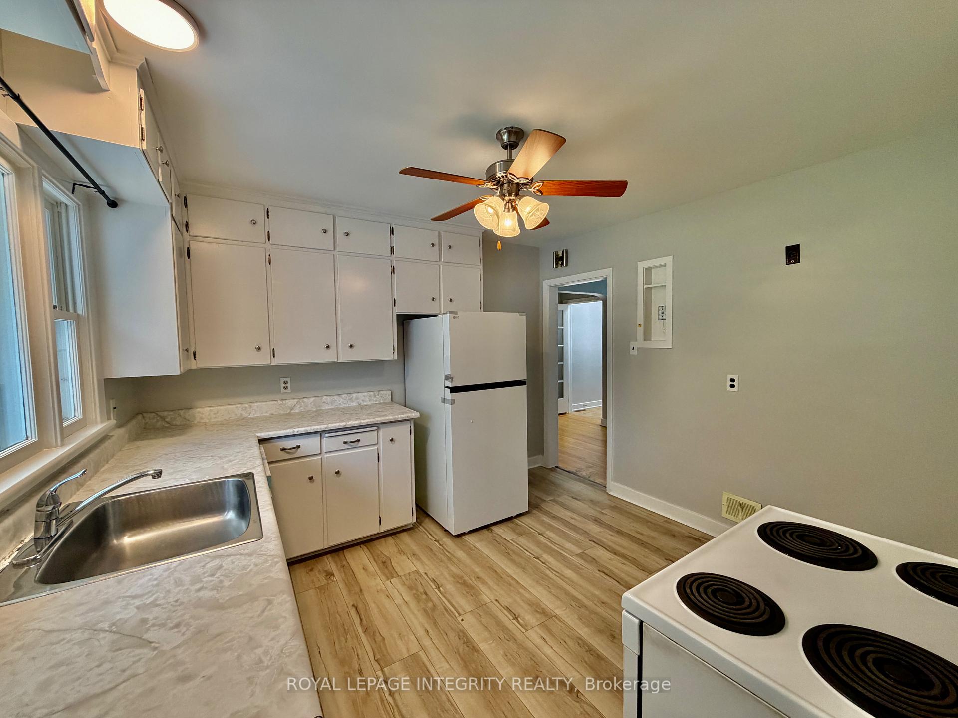 Photo 17 of 1107 Falaise Road, Ottawa, Borden Farm/Stewart Farm/Carleton Heights/Parkwood Hills — HOMEH