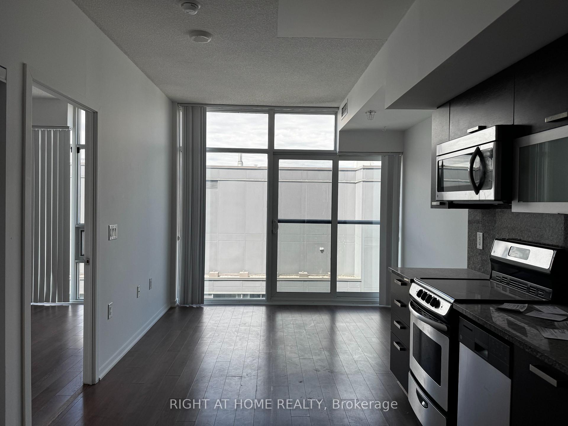 Front of Unit PH01E, 36 Lisgar Street
