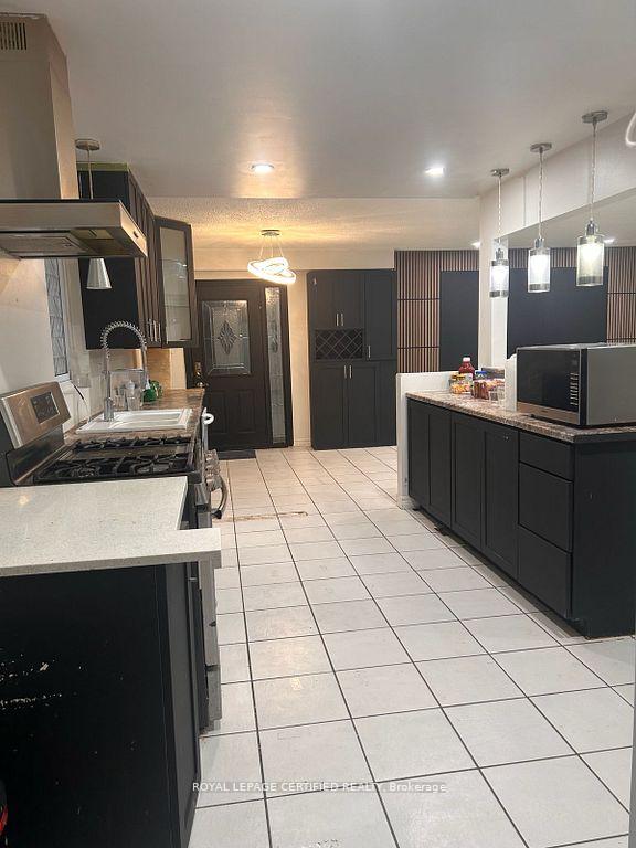 Photo 7 of Unit Upper, 2604 Hornsgate Drive, Mississauga, Sheridan — HOMEH