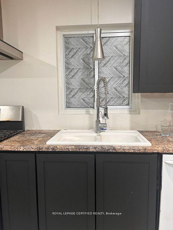 Photo 18 of Unit Upper, 2604 Hornsgate Drive, Mississauga, Sheridan — HOMEH