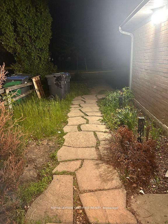 Photo 20 of Unit Upper, 2604 Hornsgate Drive, Mississauga, Sheridan — HOMEH