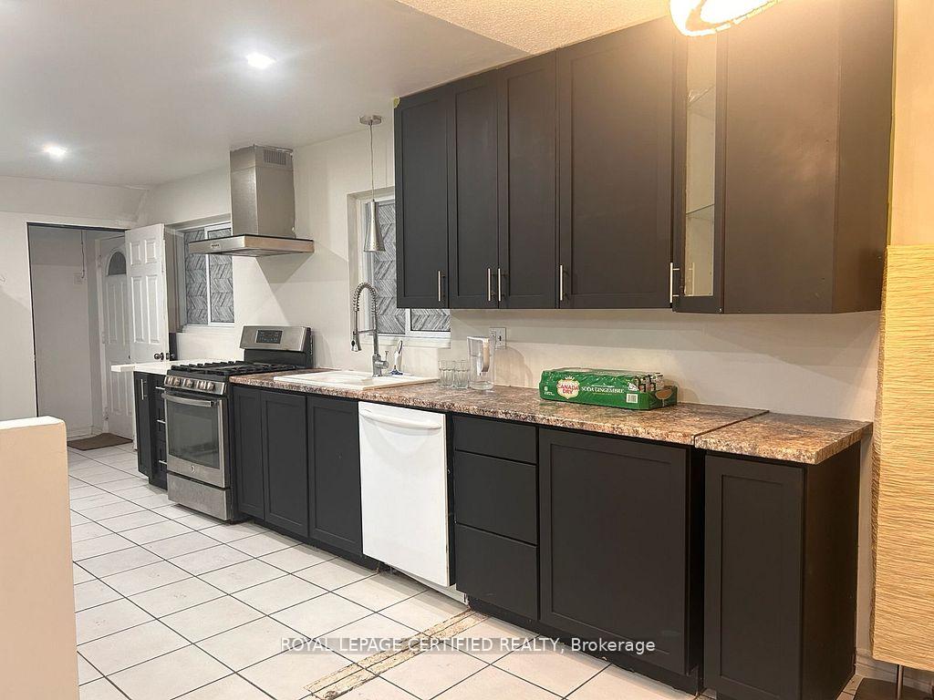 Photo 21 of Unit Upper, 2604 Hornsgate Drive, Mississauga, Sheridan — HOMEH