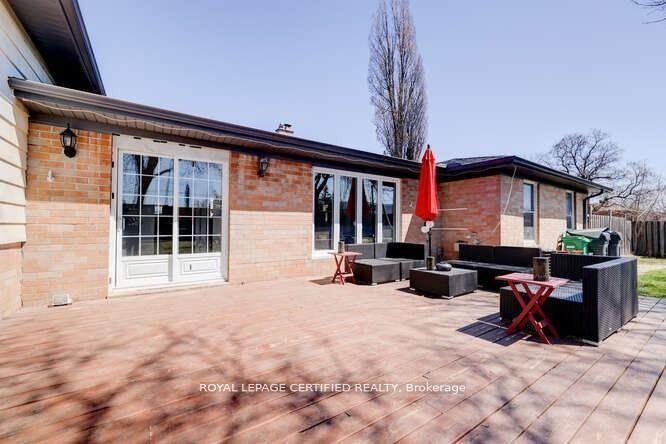 Photo 24 of Unit Upper, 2604 Hornsgate Drive, Mississauga, Sheridan — HOMEH