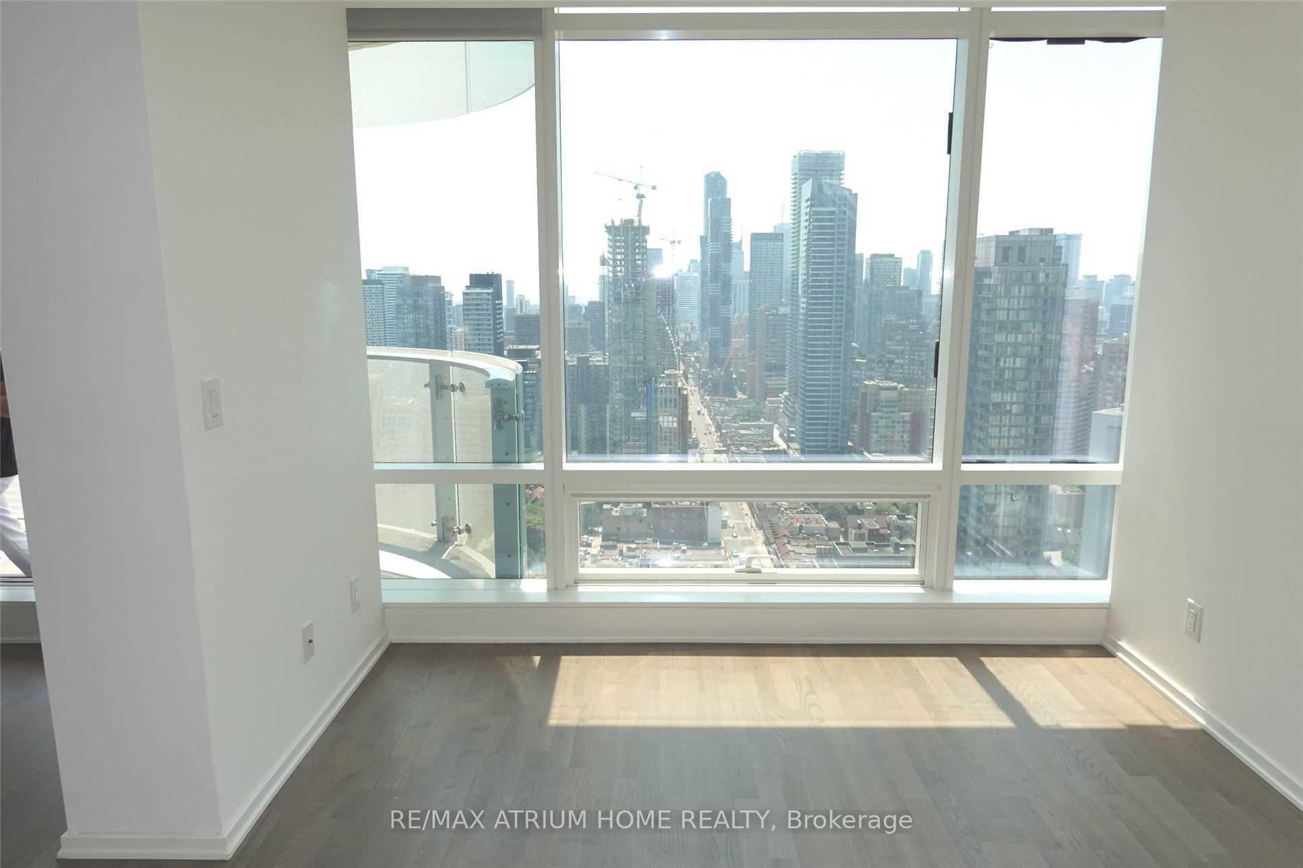 Photo 12 of Unit 3006, 1 Bloor Street E, Toronto, Church-Yonge Corridor — HOMEH