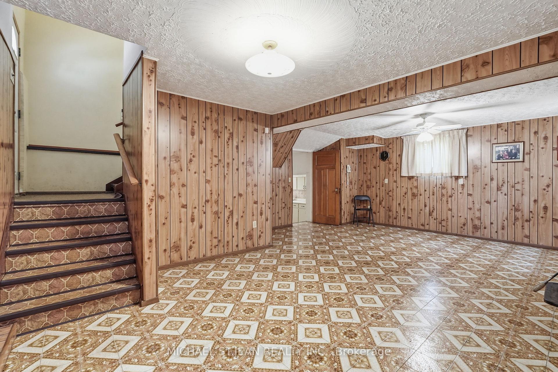 Photo 33 of 4587 Third Avenue, Niagara Falls, Cherrywood — HOMEH