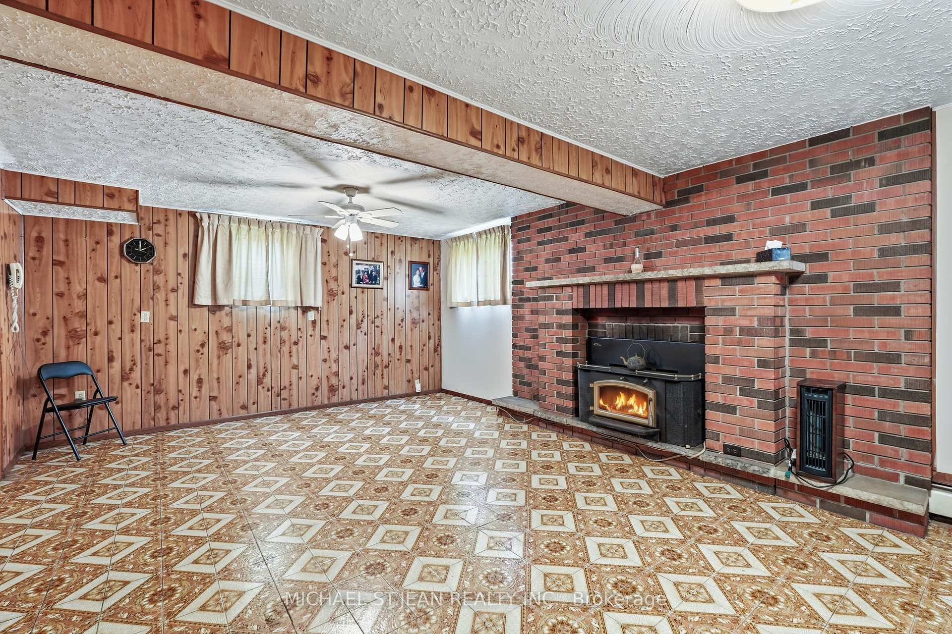 Photo 34 of 4587 Third Avenue, Niagara Falls, Cherrywood — HOMEH