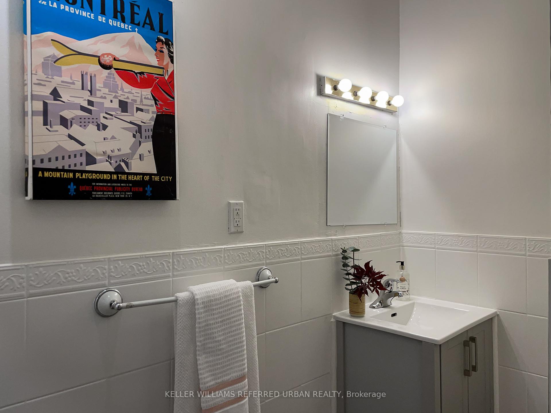 Photo 26 of Unit Main, 17 Wade Avenue, Toronto, Dovercourt-Wallace Emerson-Junction — HOMEH
