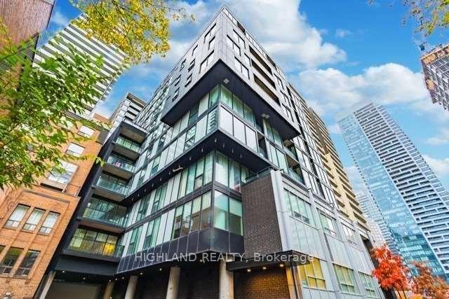 Front of Unit 1307, 17 Dundonald Street