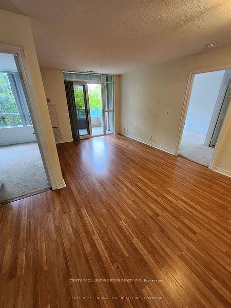 Photo 7 of Unit 233, 33 Cox Boulevard, Markham, Unionville — HOMEH