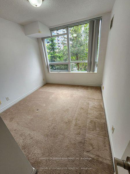 Photo 11 of Unit 233, 33 Cox Boulevard, Markham, Unionville — HOMEH