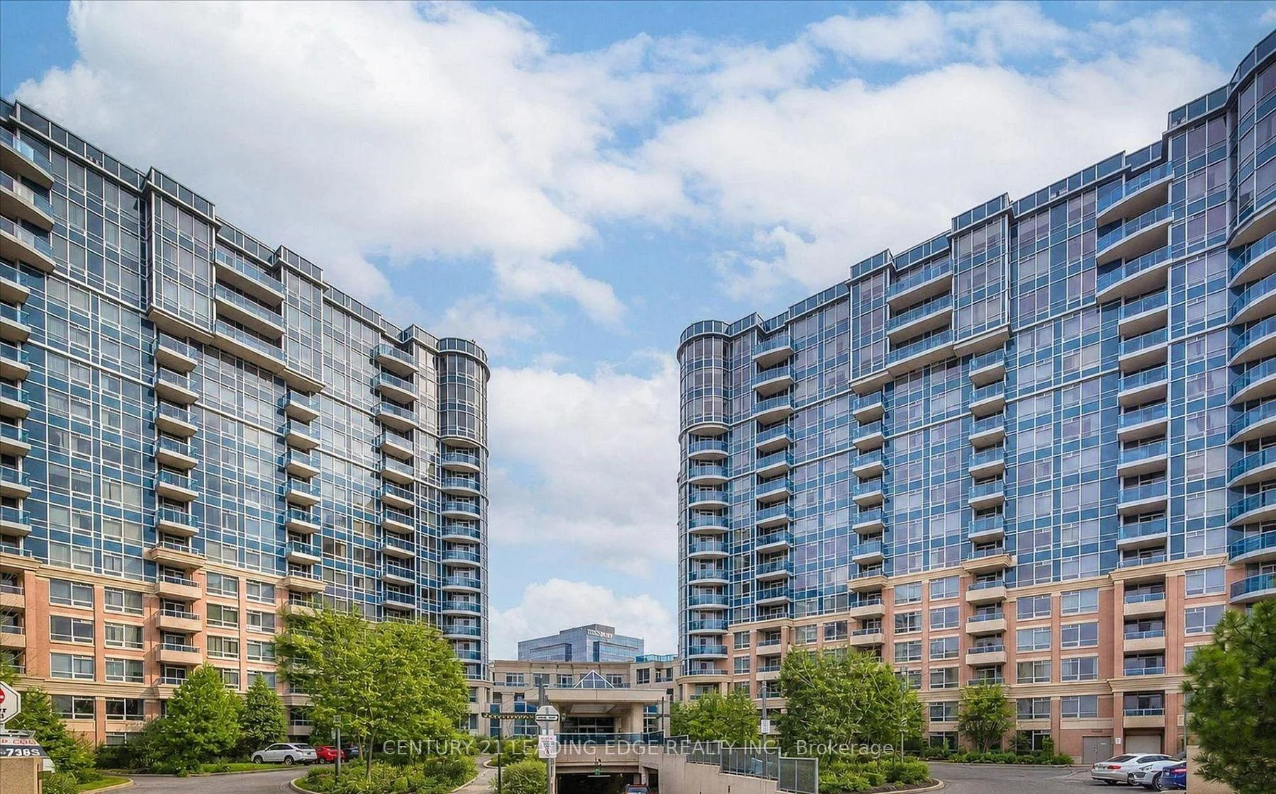 Photo 3 of Unit 233, 33 Cox Boulevard, Markham, Unionville — HOMEH