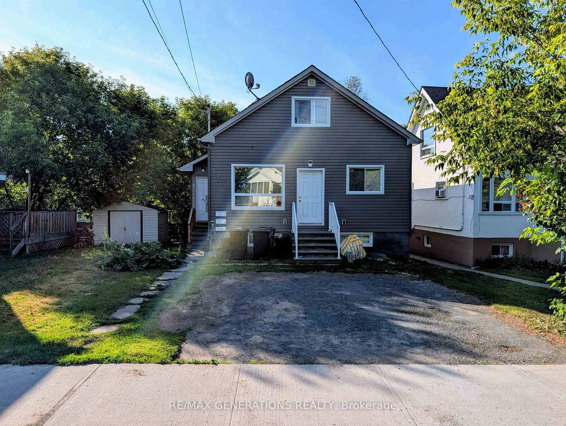 Front of 155 Banning Street