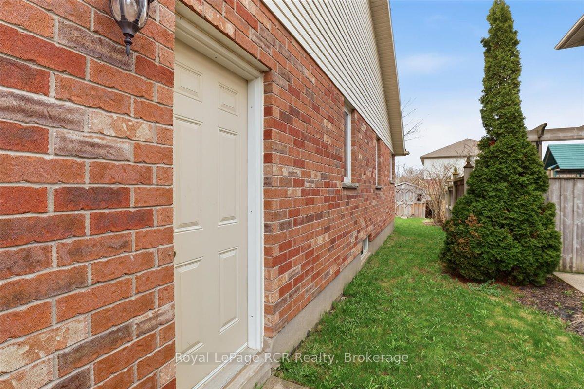 Photo 39 of 14 Parkside Street, Mapleton, Rural Mapleton — HOMEH