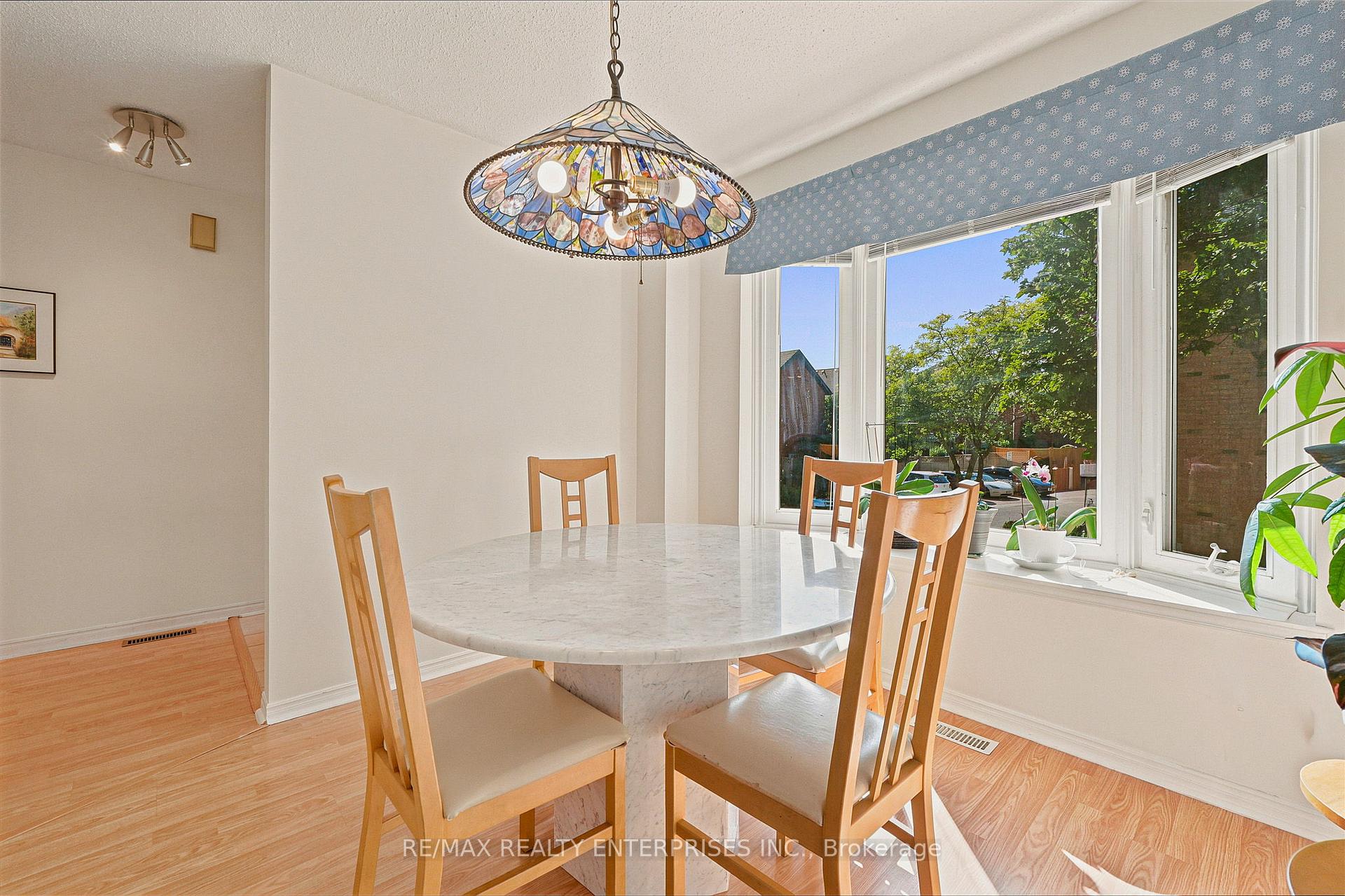 Photo 5 of Unit 68, 4635 Regents Terrace, Mississauga, Hurontario — HOMEH