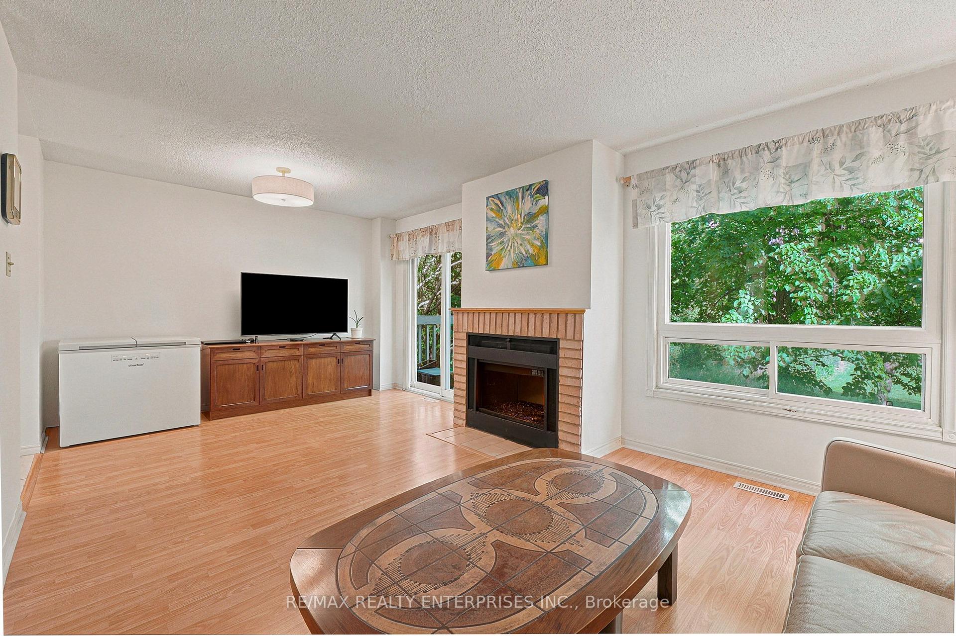 Photo 11 of Unit 68, 4635 Regents Terrace, Mississauga, Hurontario — HOMEH