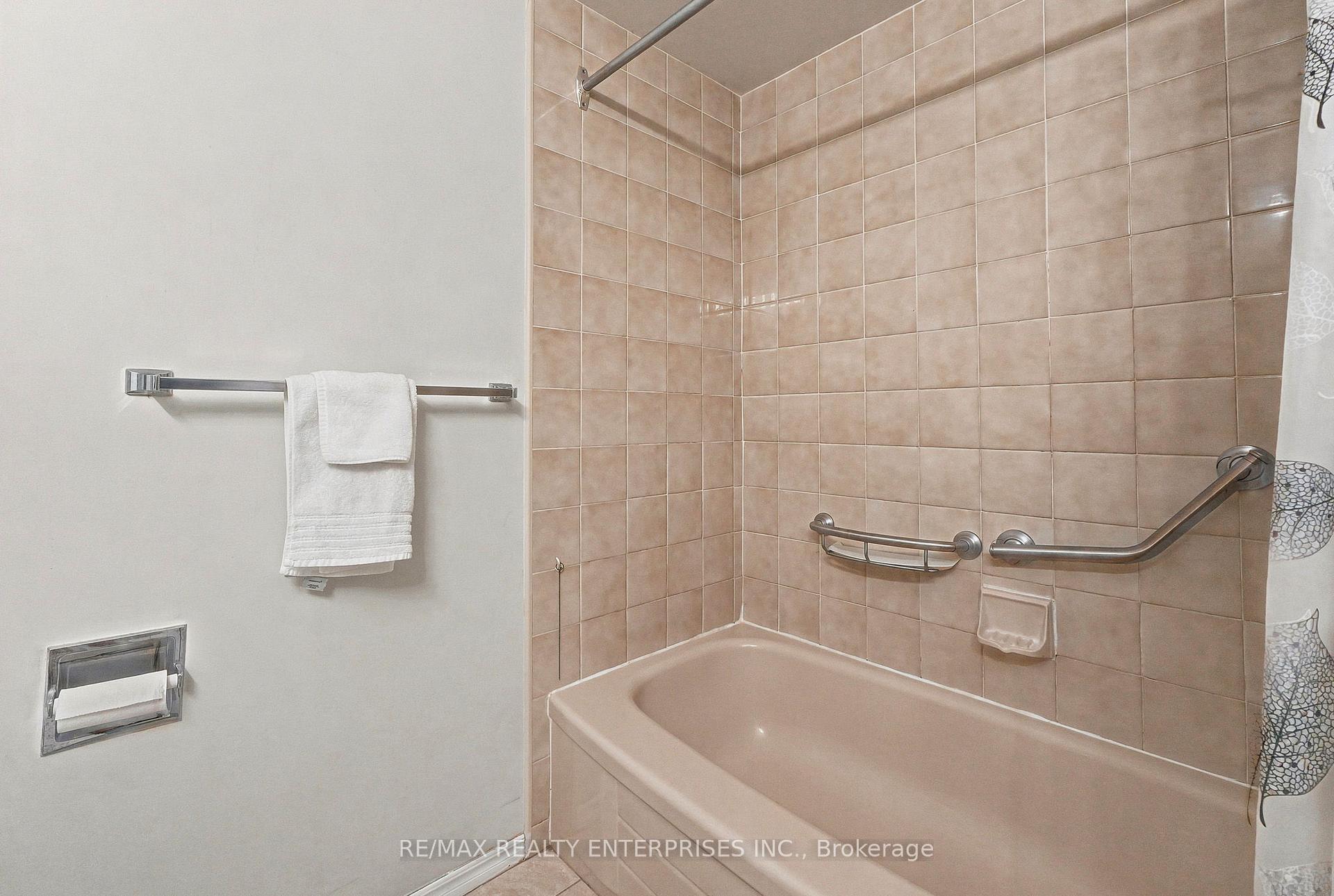 Photo 33 of Unit 68, 4635 Regents Terrace, Mississauga, Hurontario — HOMEH