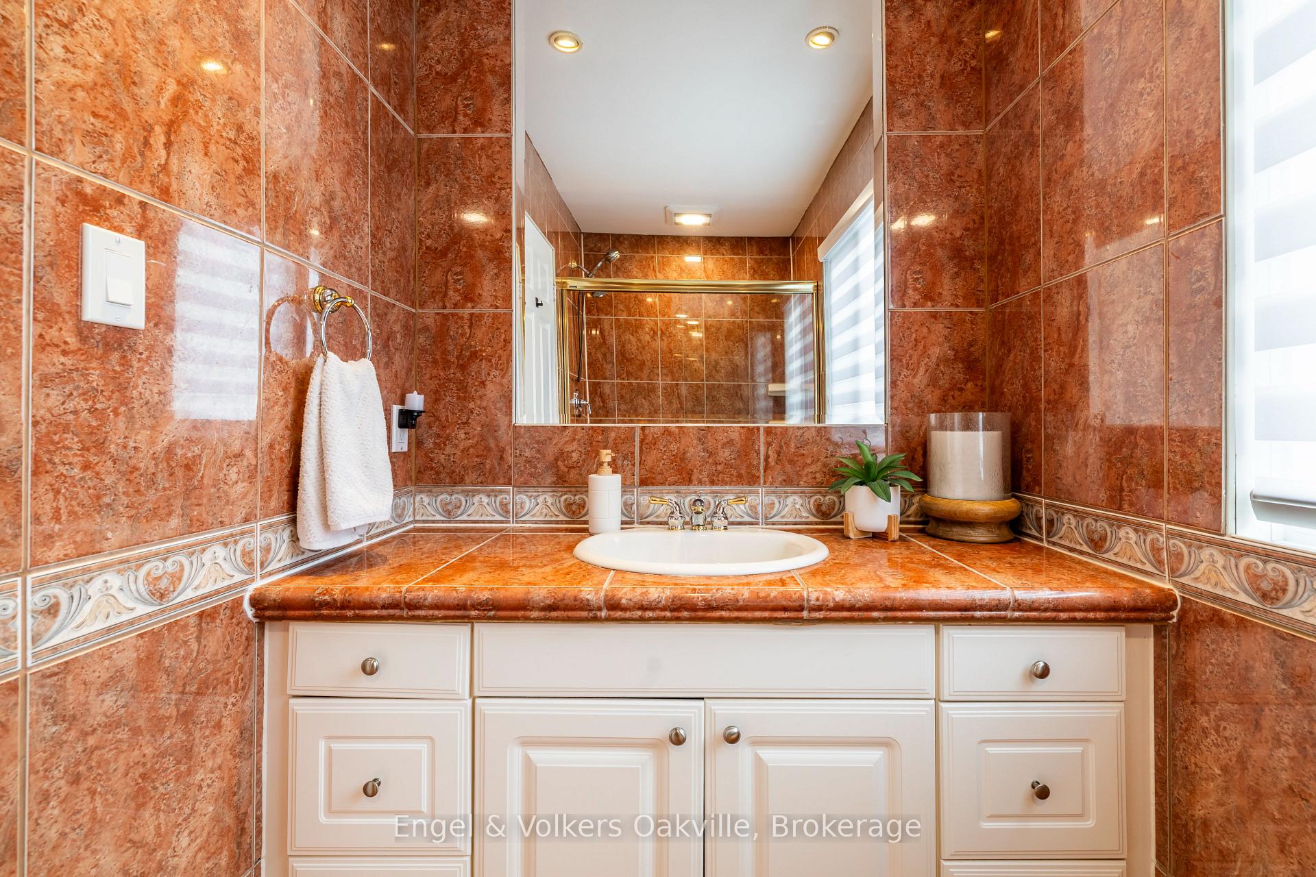 Photo 24 of 1181 Grange Road, Oakville, Falgarwood — HOMEH