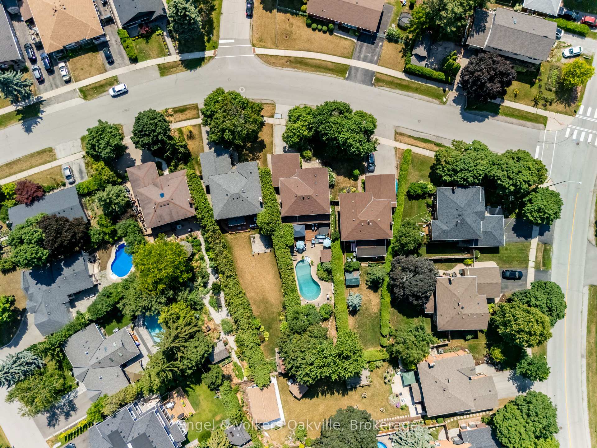 Photo 31 of 1181 Grange Road, Oakville, Falgarwood — HOMEH