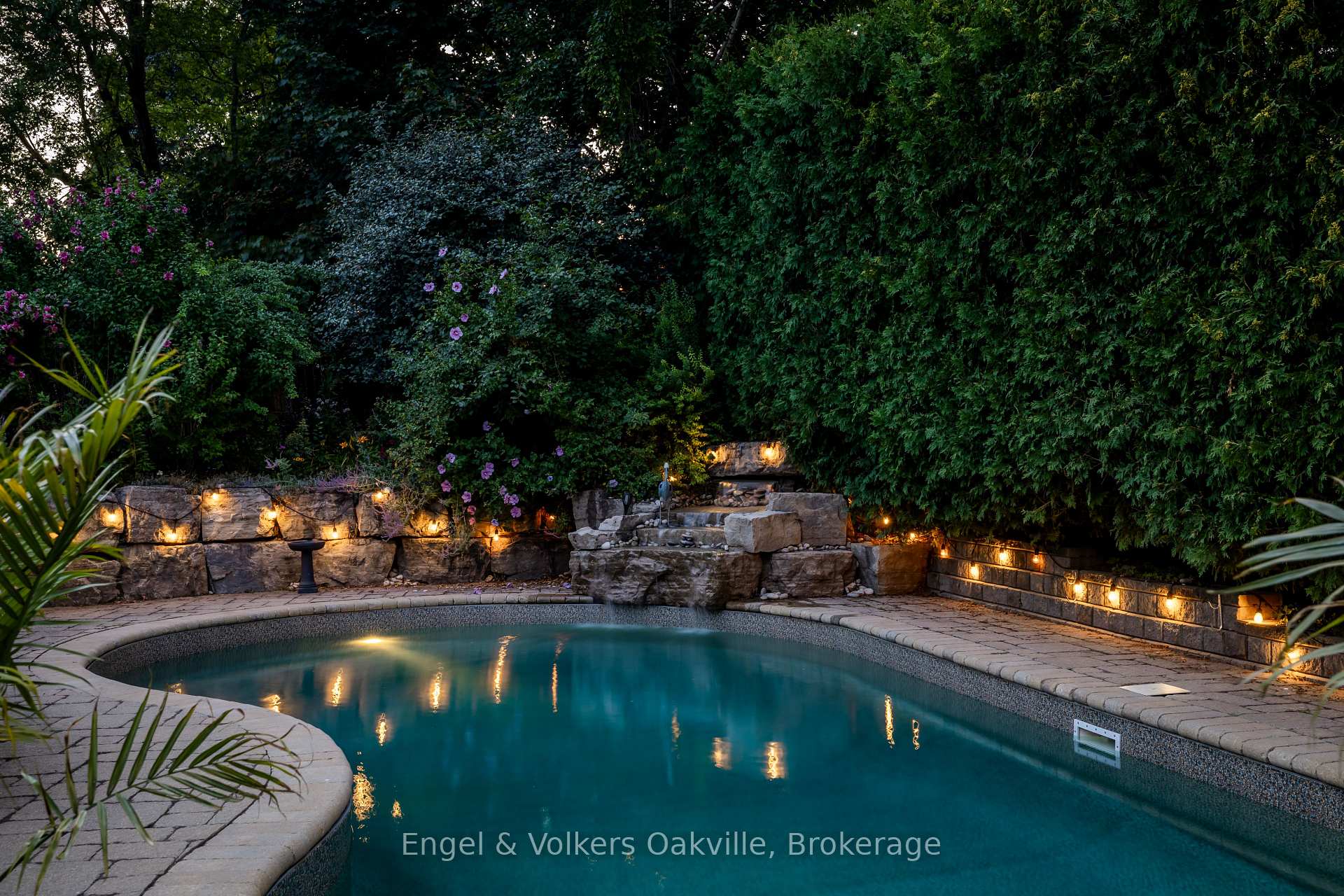 Photo 35 of 1181 Grange Road, Oakville, Falgarwood — HOMEH