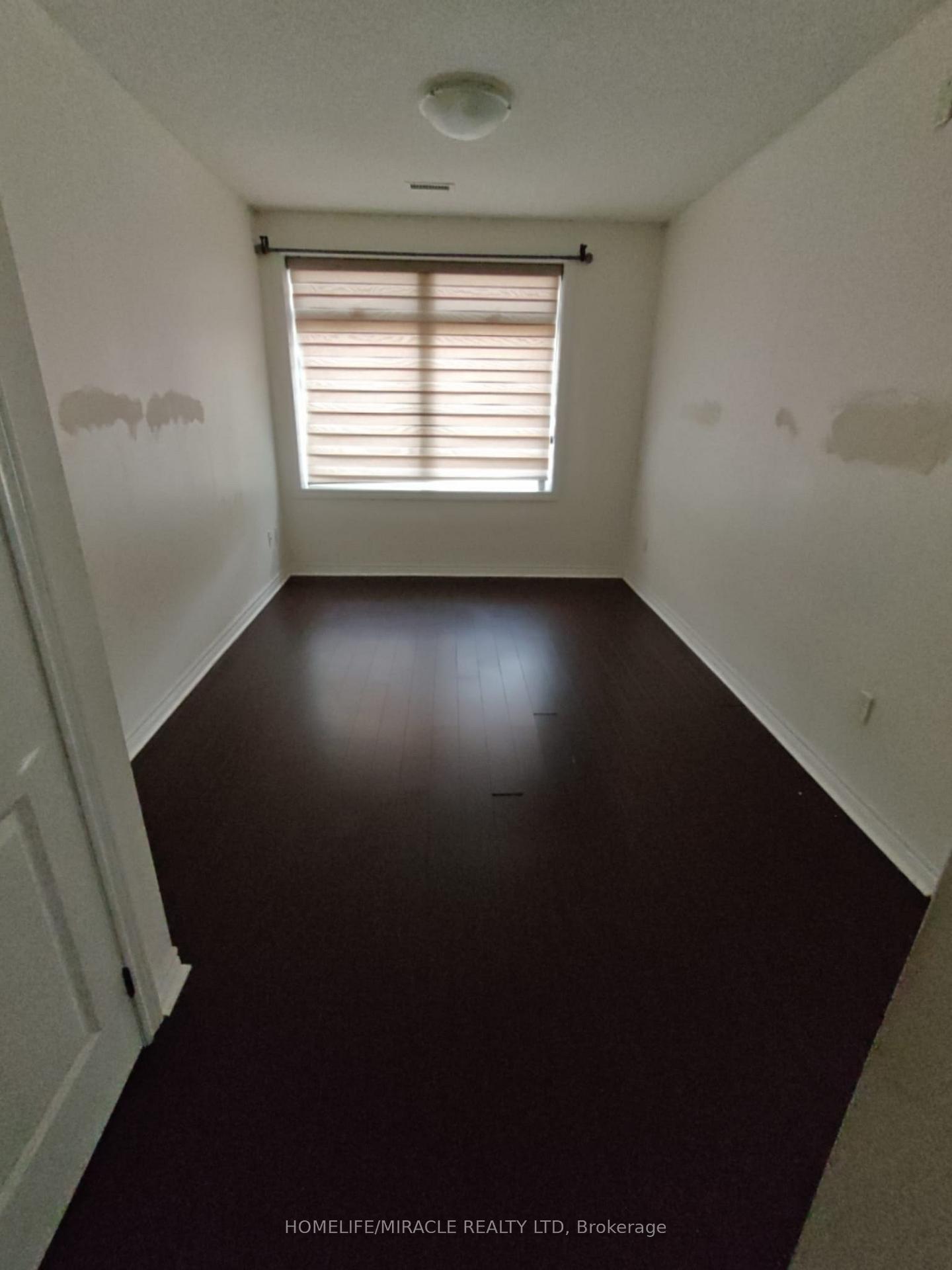 Photo 5 of Unit 118, 7325 Markham Road, Markham, Cedarwood — HOMEH