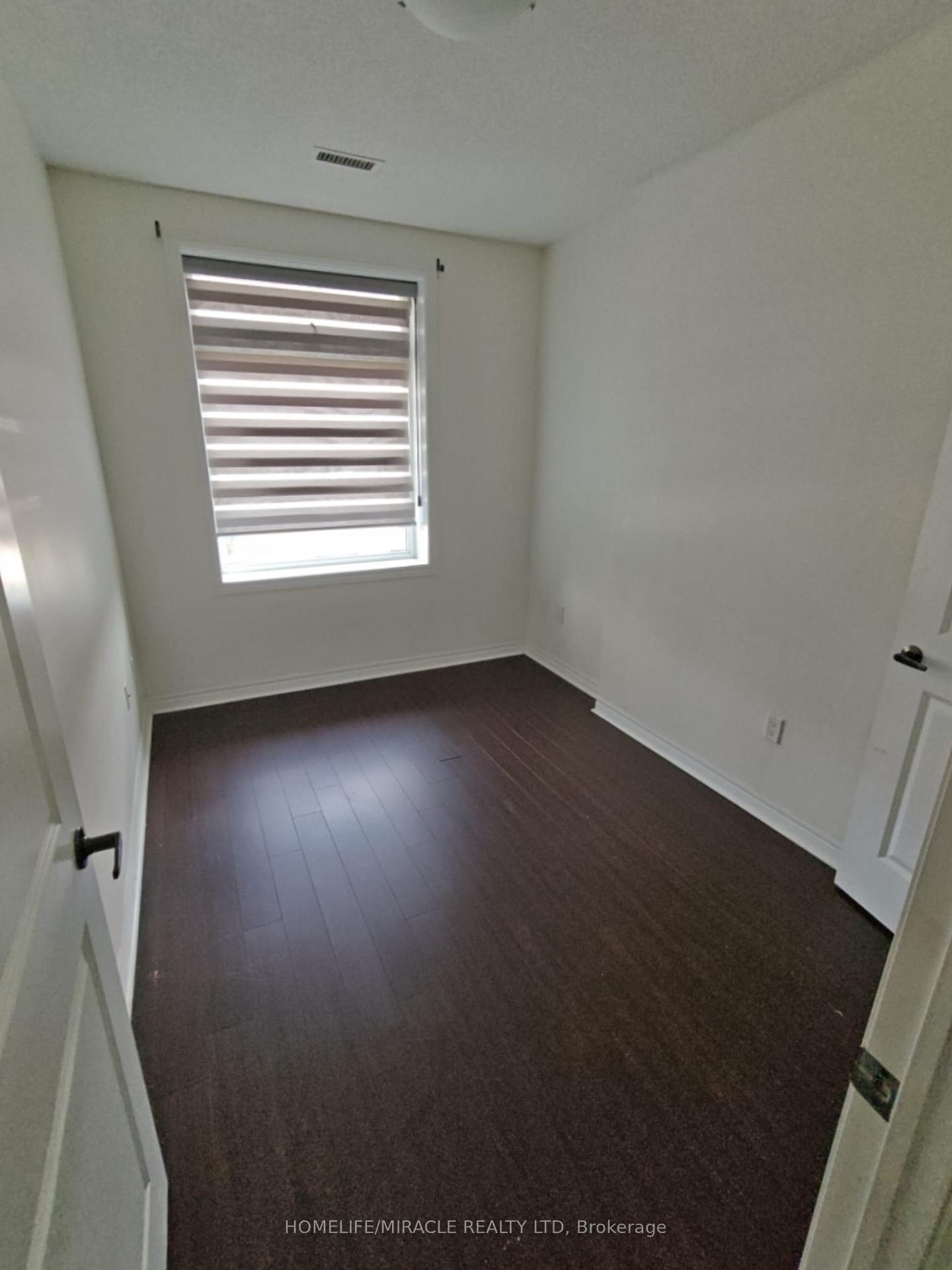 Photo 6 of Unit 118, 7325 Markham Road, Markham, Cedarwood — HOMEH