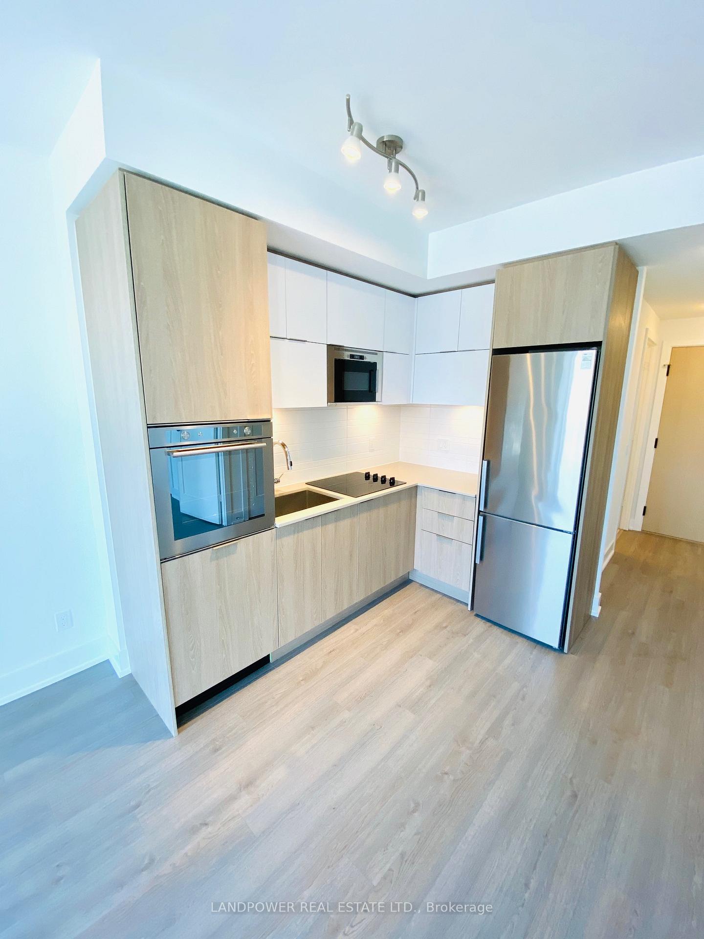 Photo 6 of Unit 209, 1 Belsize Drive, Toronto, Mount Pleasant West — HOMEH