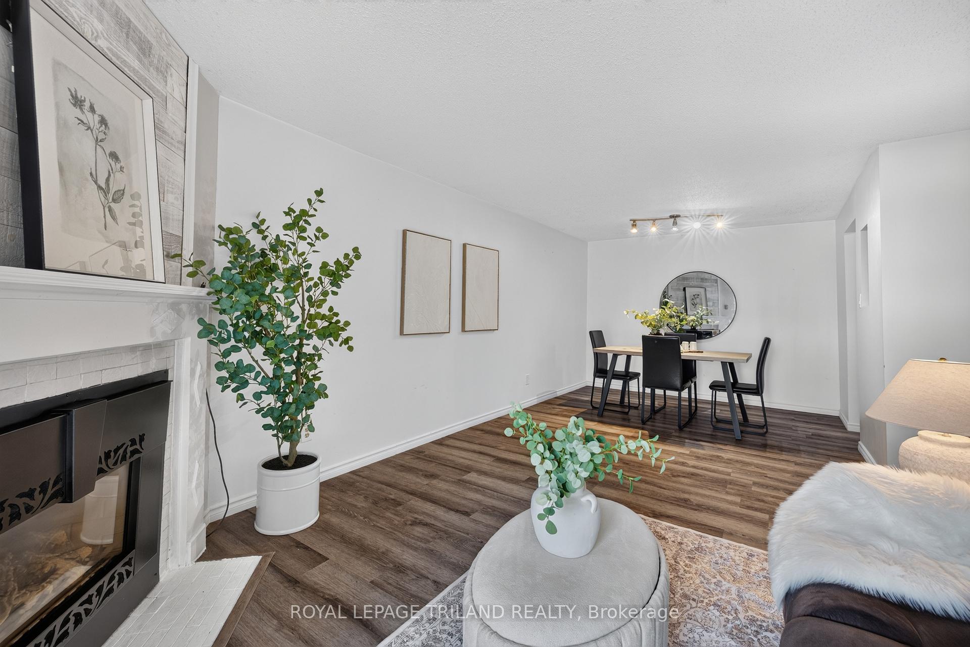 Photo 16 of Unit 102, 735 Deveron Crescent, London, South T — HOMEH