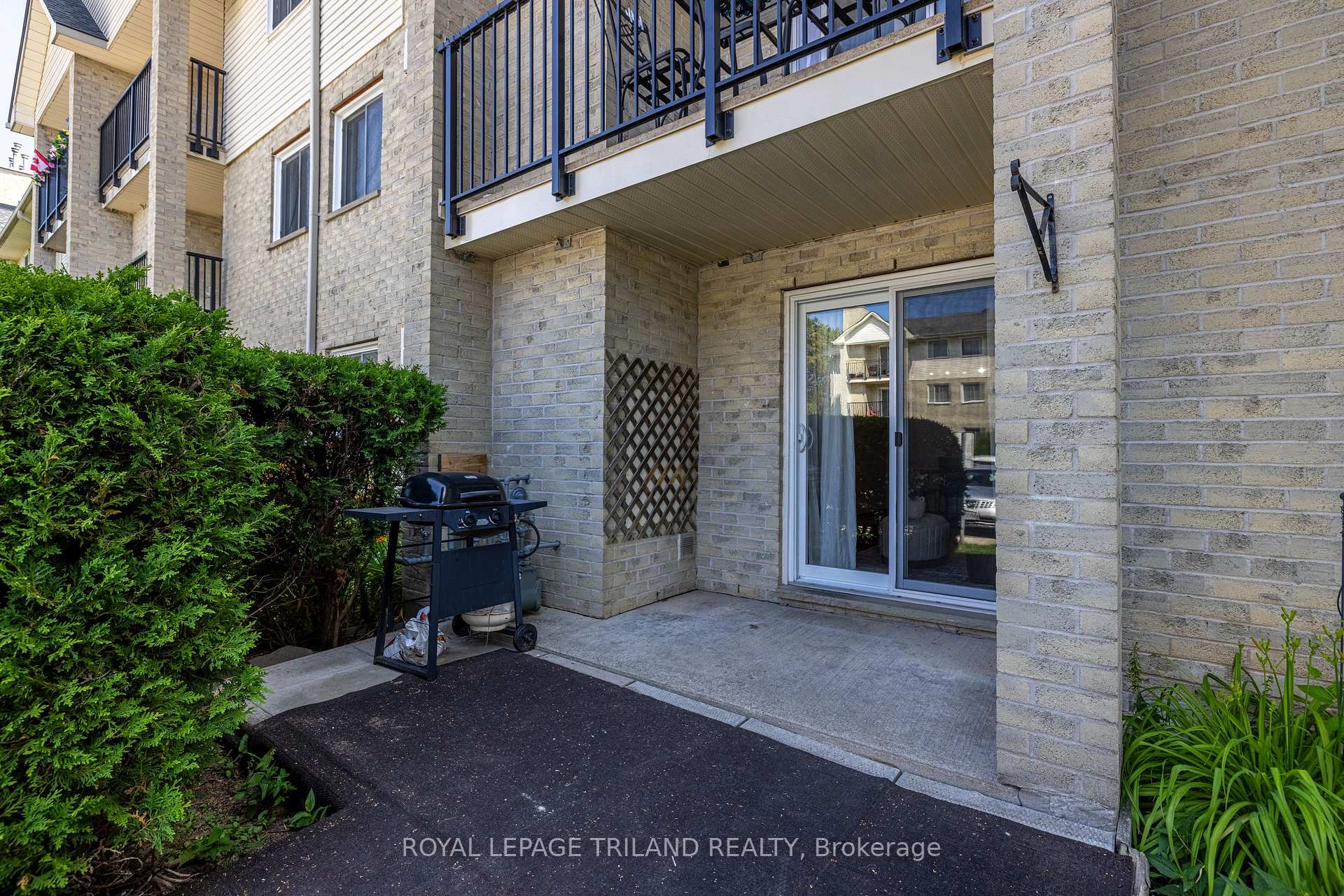 Photo 28 of Unit 102, 735 Deveron Crescent, London, South T — HOMEH