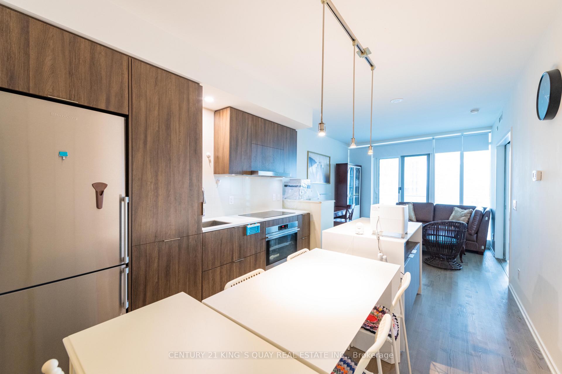 Photo 6 of Unit 1708, 1 Bloor Street E, Toronto, Church-Yonge Corridor — HOMEH
