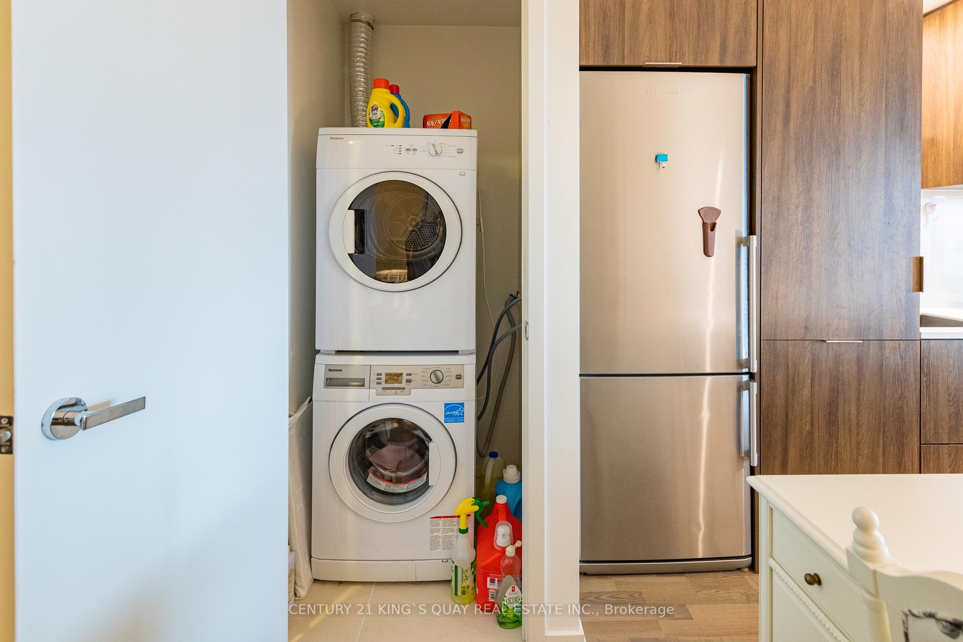 Photo 9 of Unit 1708, 1 Bloor Street E, Toronto, Church-Yonge Corridor — HOMEH