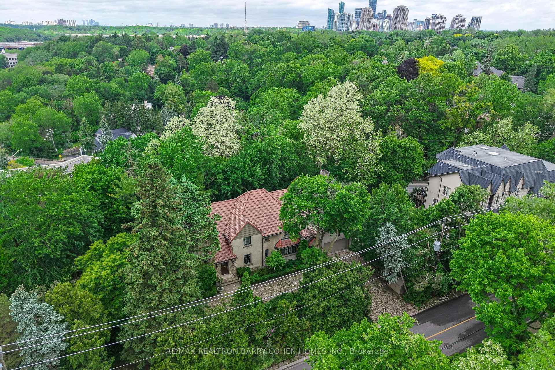Photo 41 of 48 Old Yonge Street, North York, Bridle Path-Sunnybrook-York Mills — HOMEH