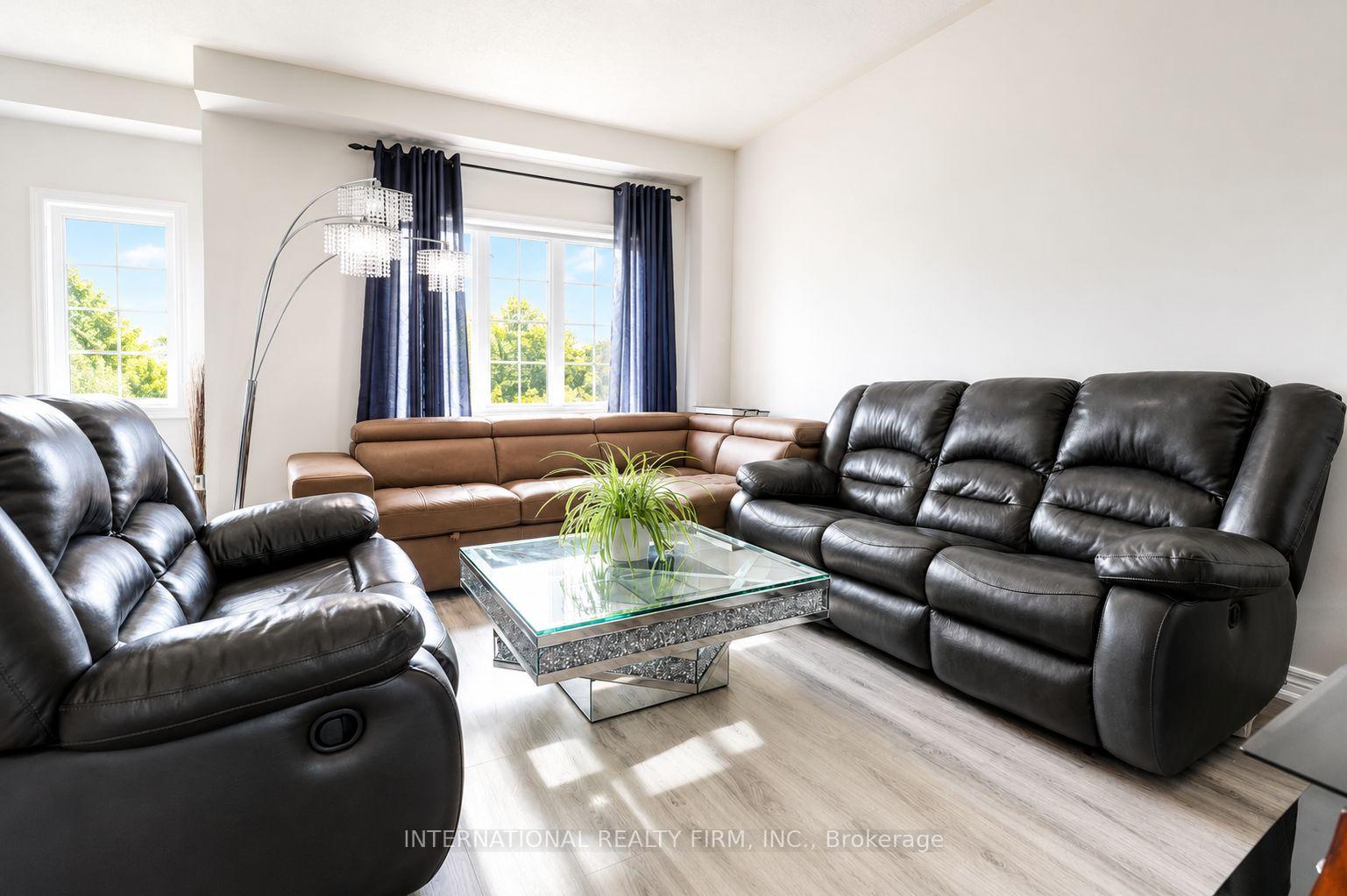 Photo 7 of 56 Arizona Drive, Brampton, Bram West — HOMEH