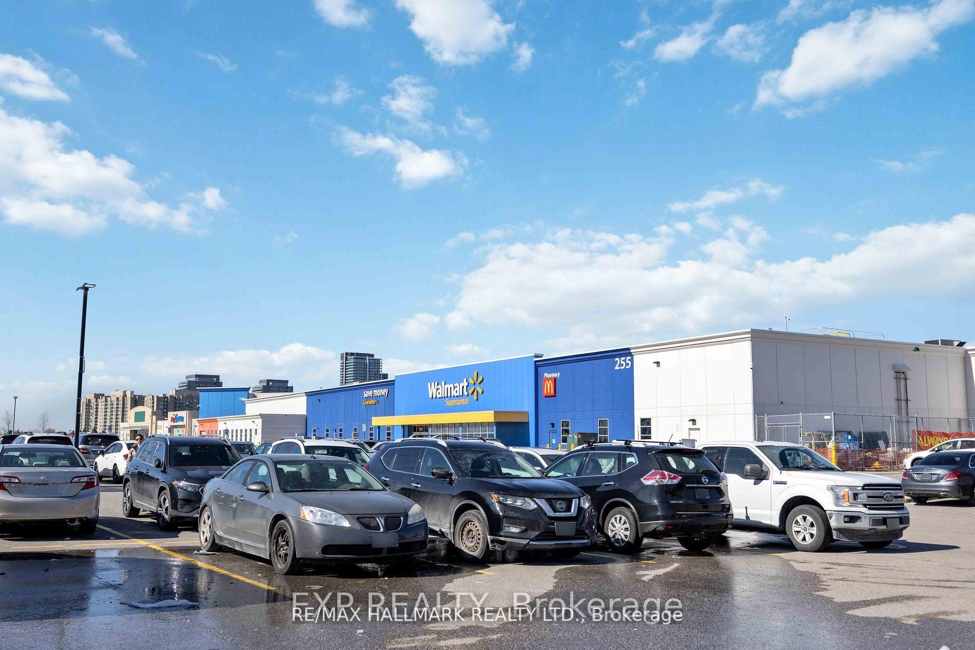 Photo 20 of 23 Ironshield Crescent, Markham, Royal Orchard — HOMEH