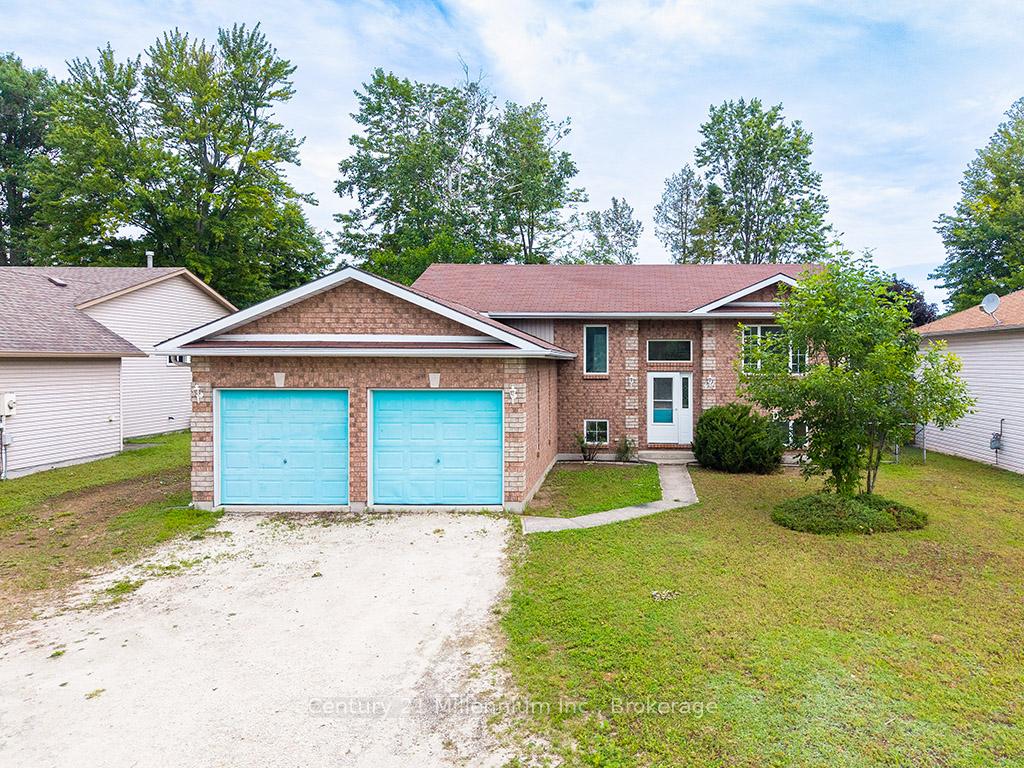 Photo 1 of 46 Royal Beech Drive, Wasaga Beach — HOMEH